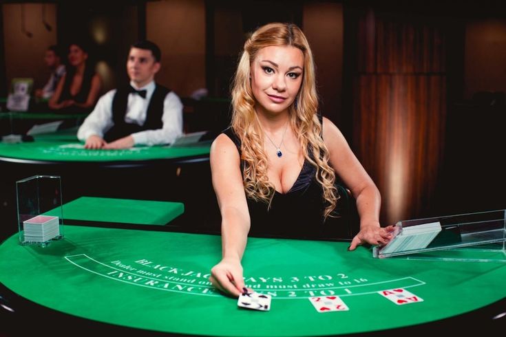 Poker Game Online Live Casino